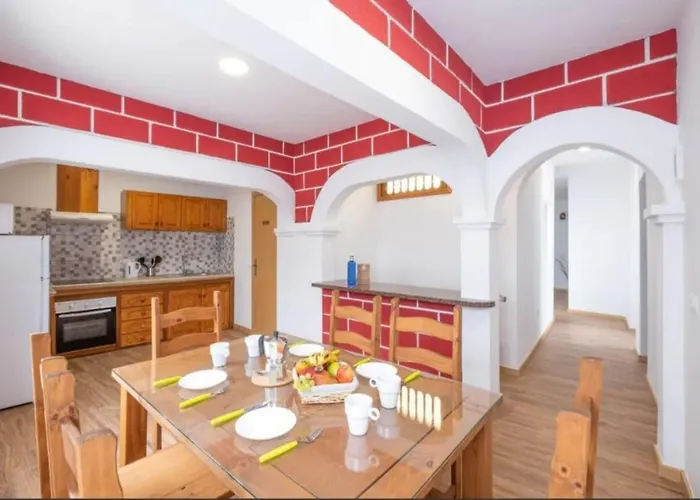 Semesterbostad Karin House *